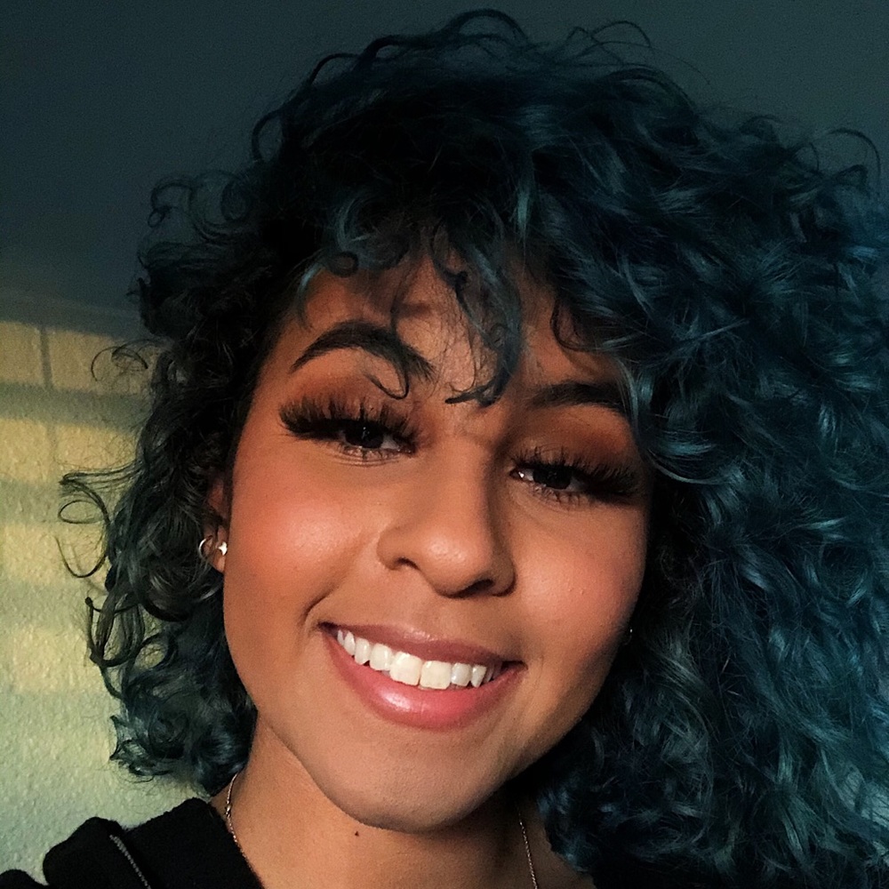 Meet your Posher, Gigi